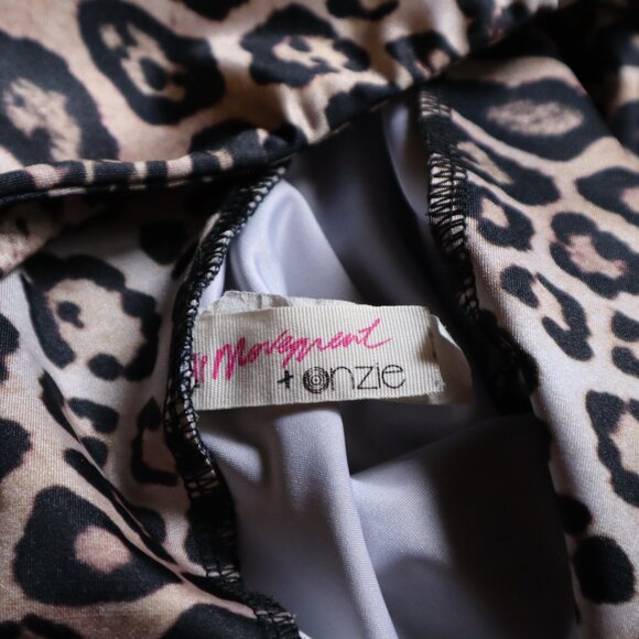 Free People & Onzie Leopard Biker Shorts M/L - Picture 5 of 6